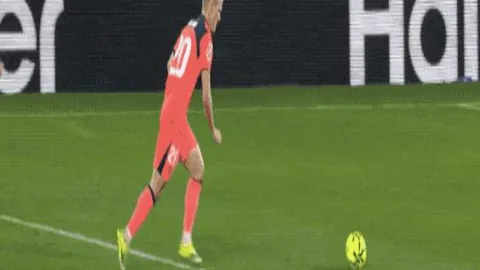 大连人转会禁令全面解除，外援注册工作即刻启动。